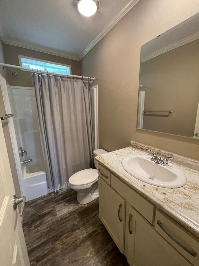 Building Photo - 3 Bedroom 2 Bath in Banks AL