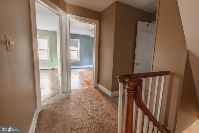 Building Photo - 23 Sunset Rd