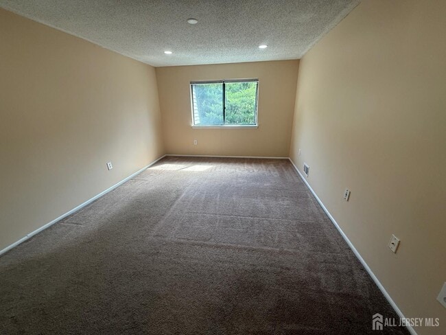 Building Photo - 1502 Edison Glen Terrace