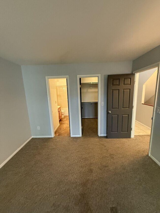 Building Photo - 3 bedroom in Billings MT 59102