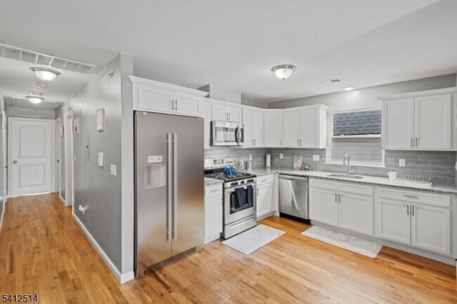 Building Photo - 73 Winans Ave