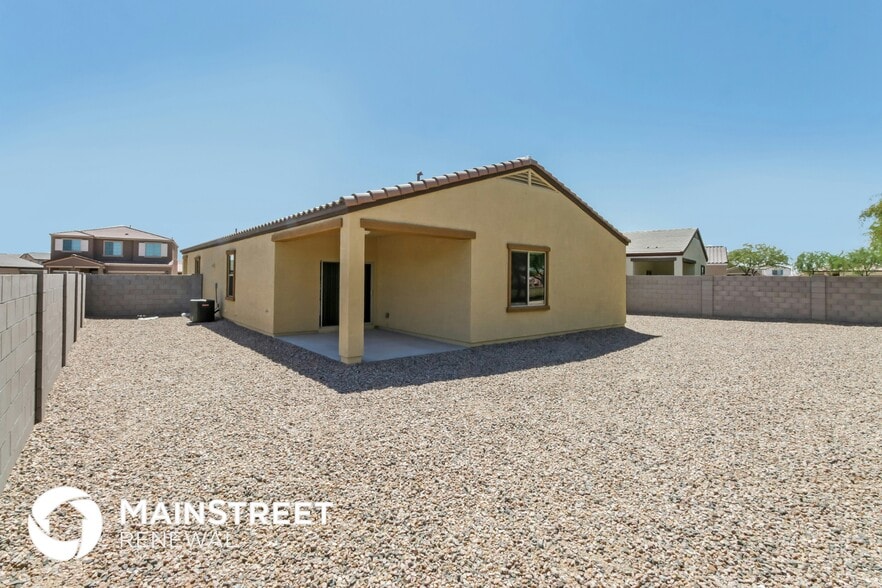 Building Photo - 19388 N Pietra Dr