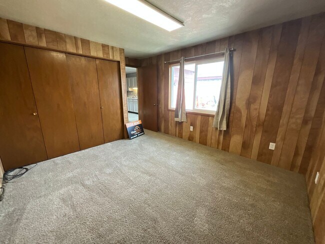 Building Photo - 5859 S 3500 W