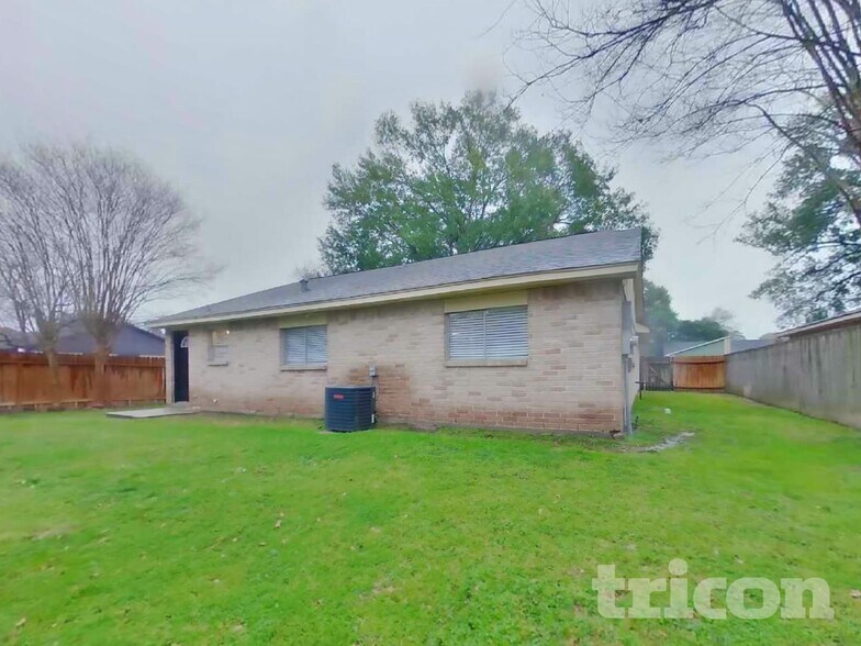 Building Photo - 4615 Tealgate Dr