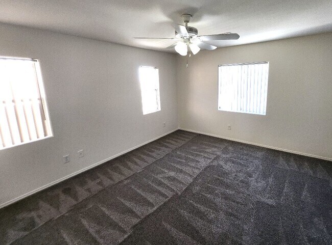 Building Photo - 10544 Blanca Peak Ave