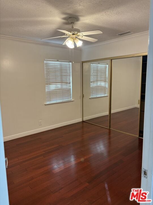 Building Photo - 20424 Marilla St