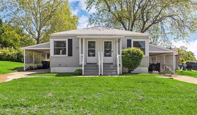 Building Photo - 3536-3540 St Sebastian Ln