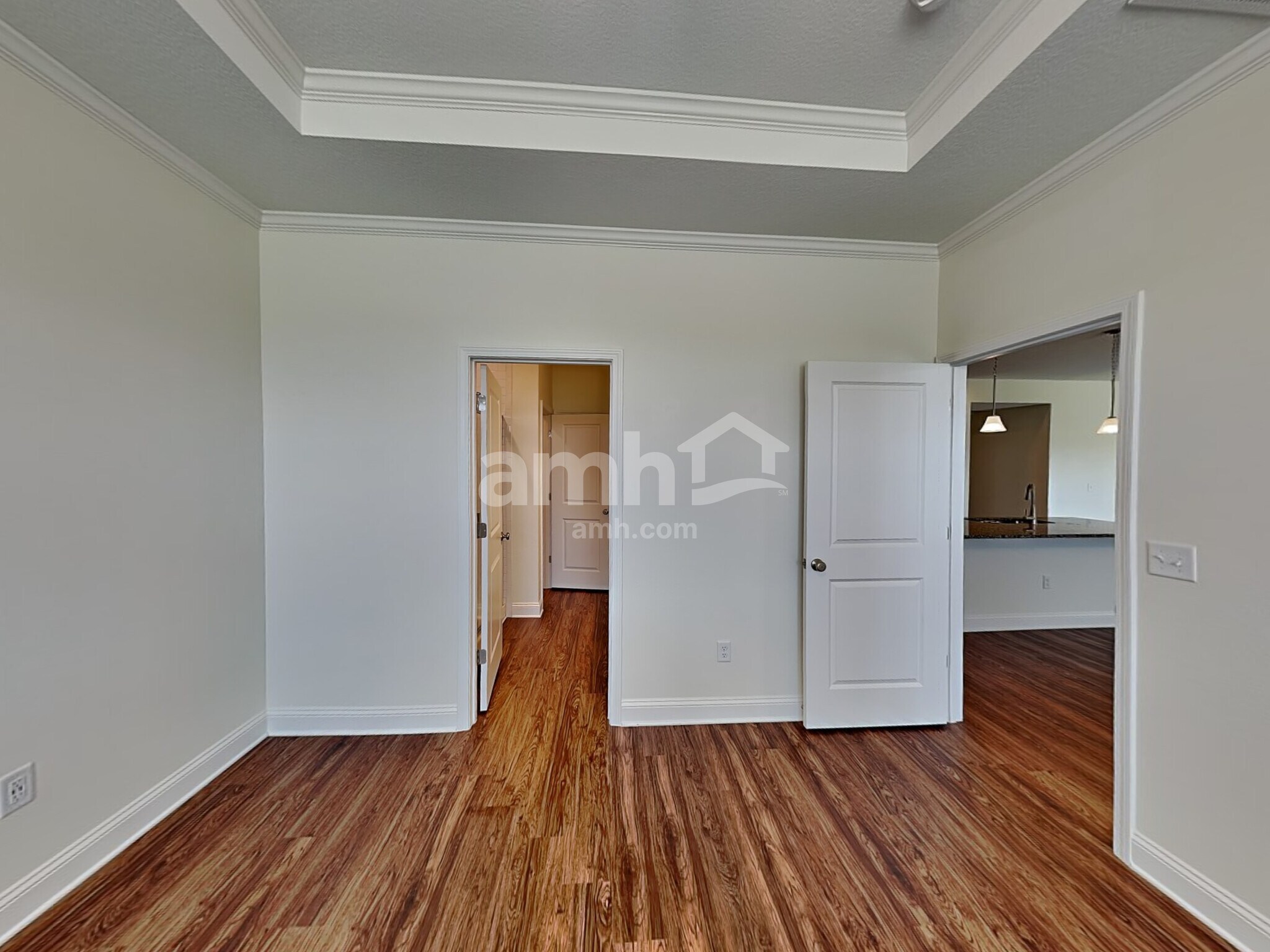 Building Photo - 151 Banyan Frst Dr