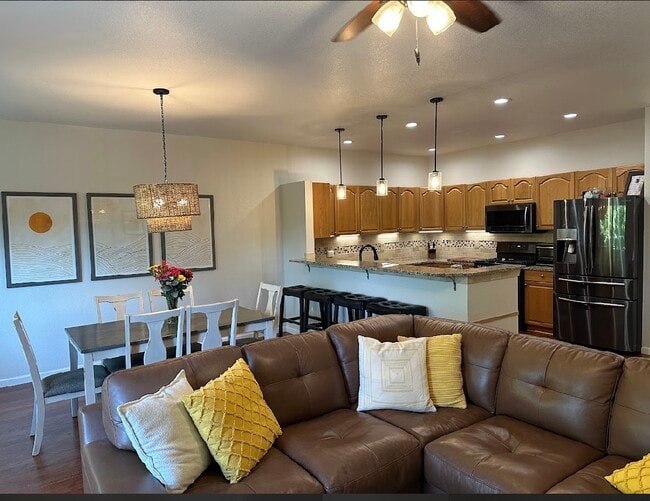 Building Photo - 8554 W 48th Pl