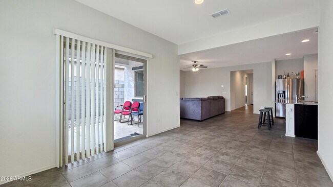 Building Photo - 5074 S 251st Dr