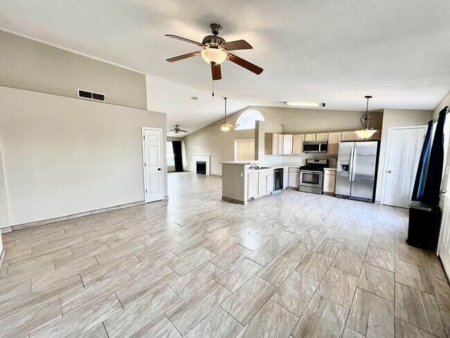 Building Photo - 12266 Amstater Cir