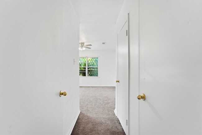 Building Photo - 3711 Cosby St