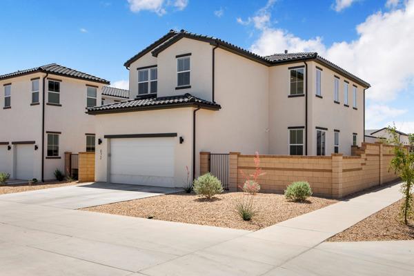 Building Photo - 672 W Cyn Pne Dr