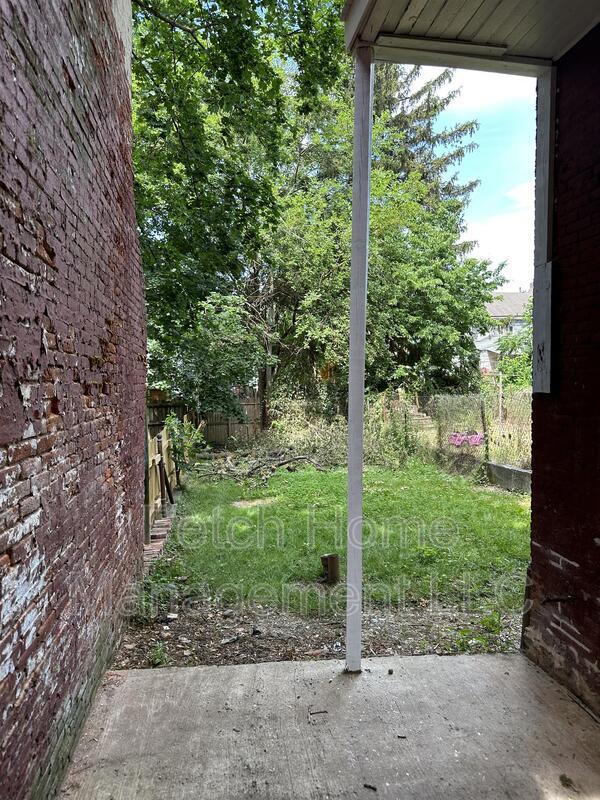 Building Photo - 312 Beaver St