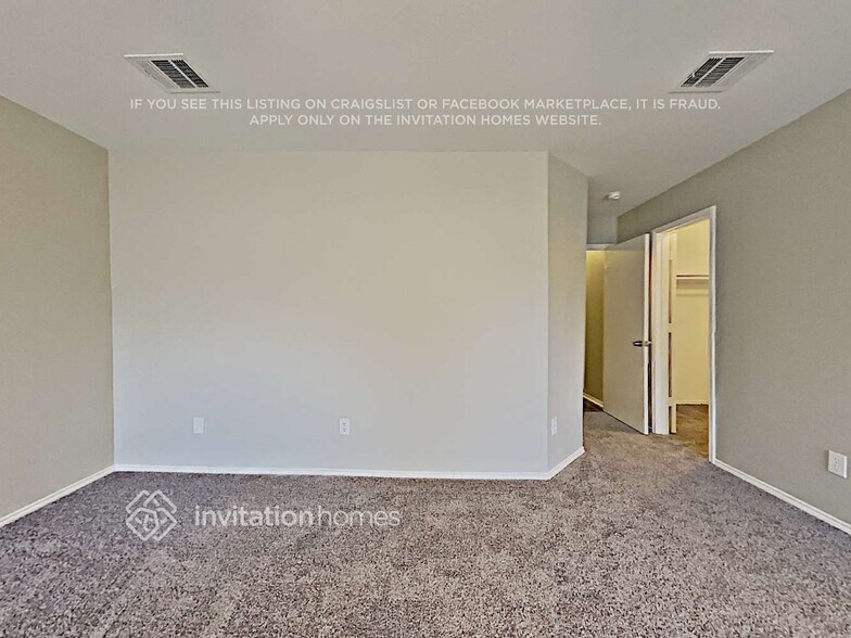 Building Photo - 4401 Courtside Dr
