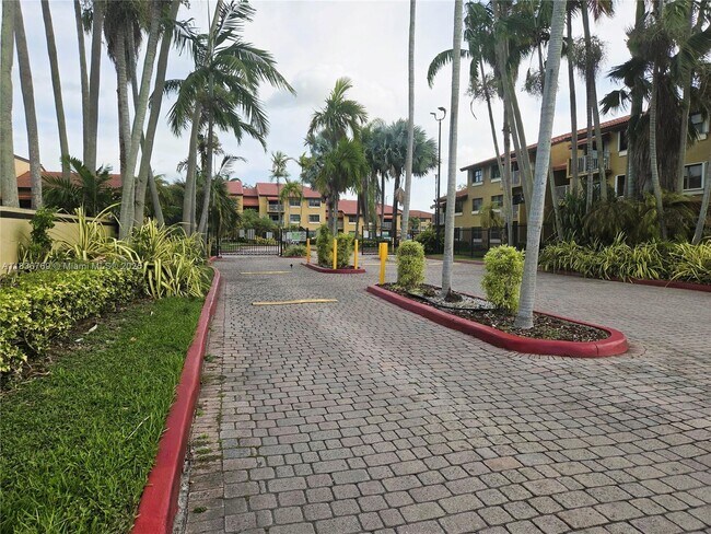 Building Photo - 15640 SW 80th St