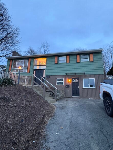 Building Photo - 306 Hooper Rd