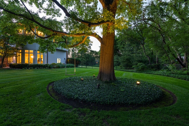 Building Photo - 1091 Johnson Dr