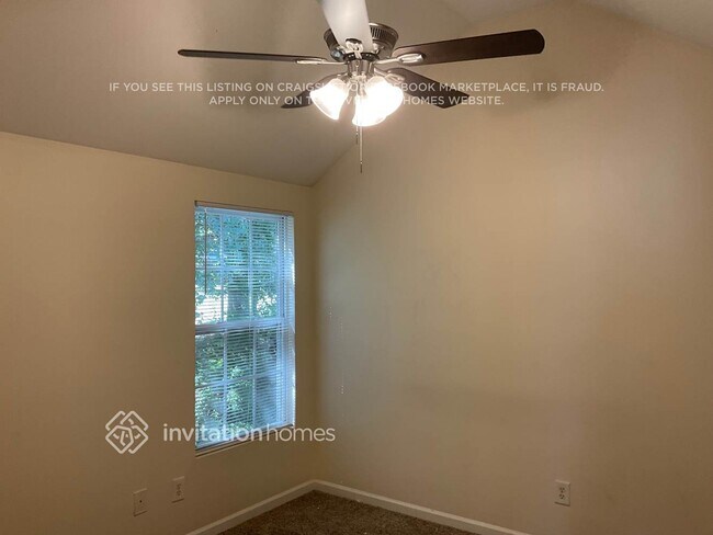 Building Photo - 3750 Burtons Barn St