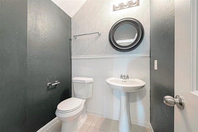 Building Photo - 24930 Scarlatti Cantata Dr