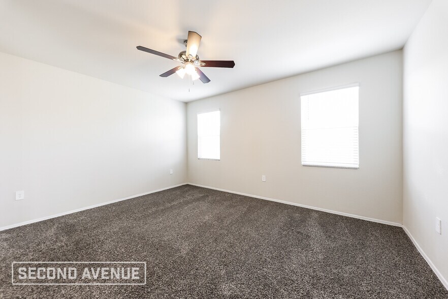 Building Photo - 18363 W Artemisa Ave
