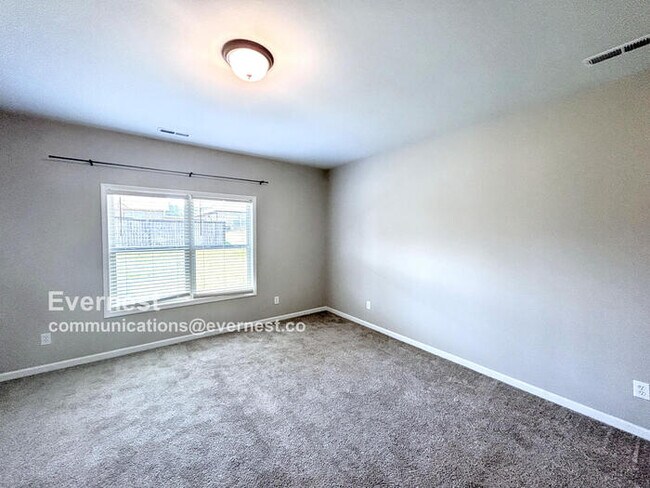 Building Photo - 118 Holly Fern Dr.