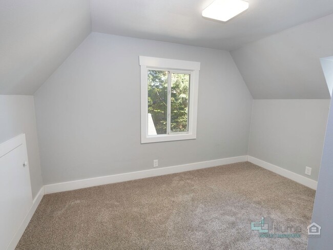 Building Photo - 3 Bedroom... Sweet Story-Book Mid-Century ...