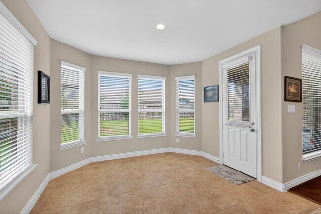 Building Photo - 25610 Fleming Lodge Ln