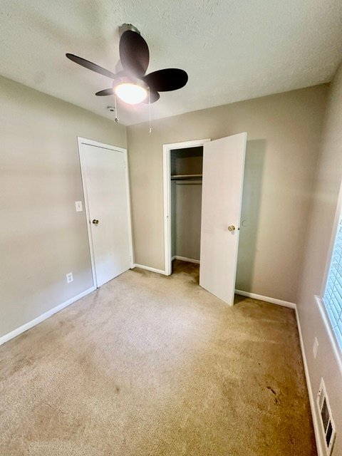 Building Photo - 10178 Top Tree Ct