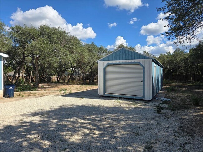 Building Photo - 1304 Eagles Way