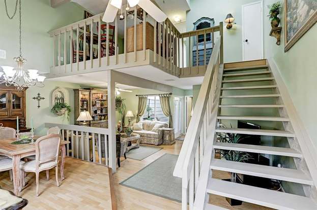 Building Photo - 12975 Wirevine Ln