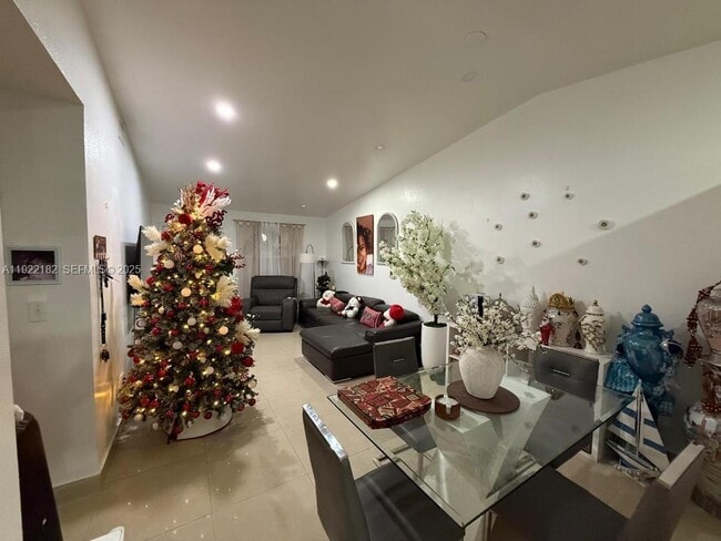 Building Photo - 17652 NW 76th Ct