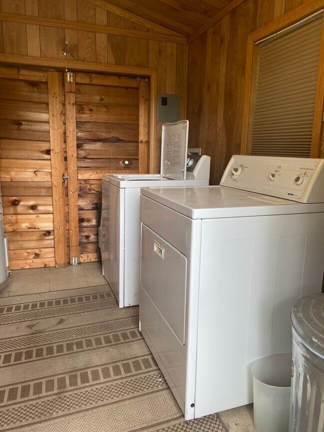 Building Photo - Blue Ridge Trail