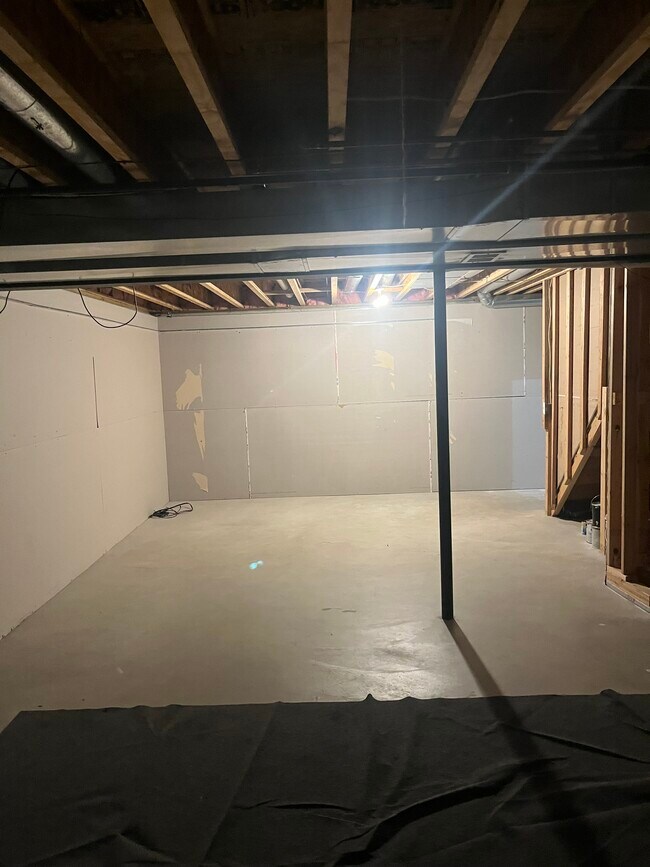 Building Photo - 7202 Lavender Ln