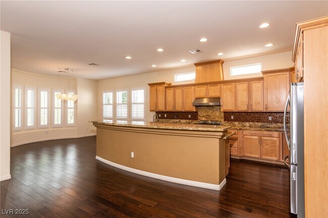 Building Photo - 2057 Orchard Mist St