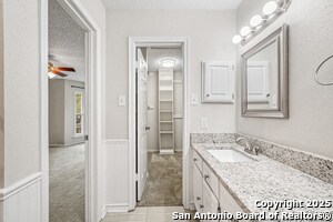 Building Photo - 13130 Blanco Rd