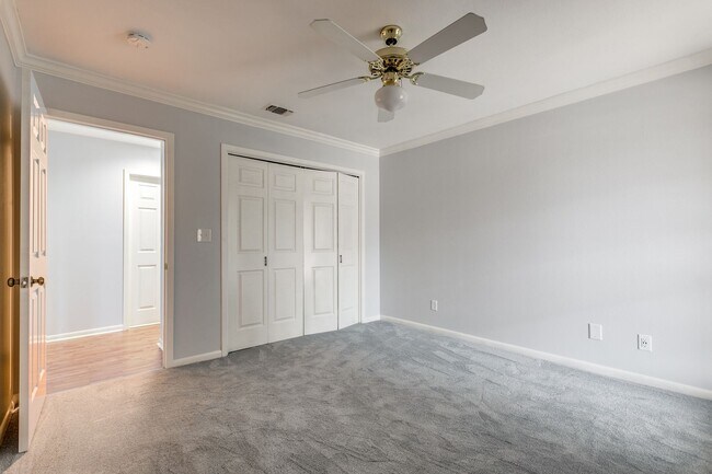 Building Photo - 2-BEDROOM, 2-BATHROOM CONDOMINIUM AT FARMINGTON COMMONS