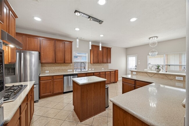 Building Photo - 13310 Larkhill Gardens Ln