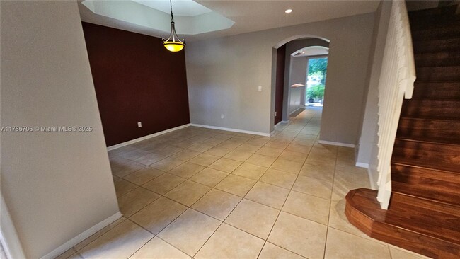 Building Photo - 2255 Anchor Ct