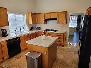 Building Photo - 7620 Hartwell Dr