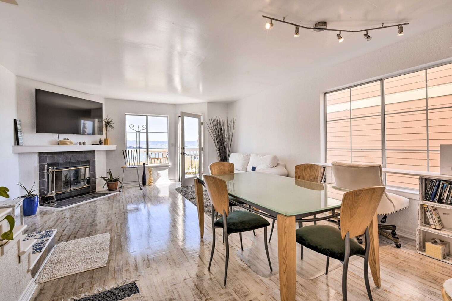 Building Photo - 169 Cleo Rand Ln