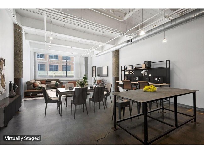 Primary Photo - 700 N Washington Ave