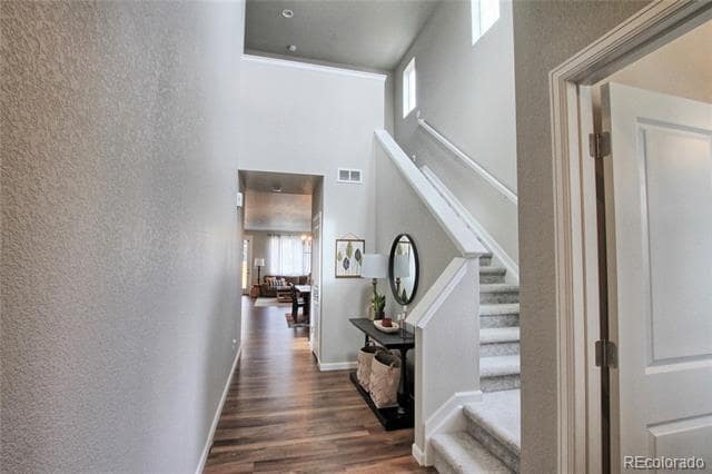 Building Photo - 8961 Birch Run Dr
