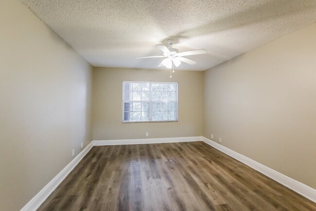 Building Photo - 8506 NW 47th St