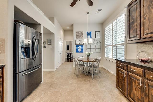 Building Photo - 1014 Somerset Cir