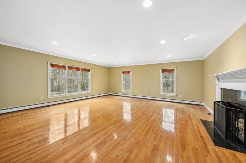 Building Photo - 1 Glenbrook Rd