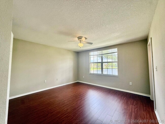 Building Photo - 15155 Michelangelo Blvd