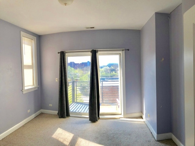 Building Photo - 2113 W Gladys Ave