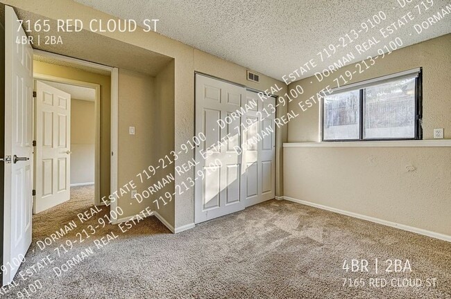 Building Photo - 7165 Red Cloud St