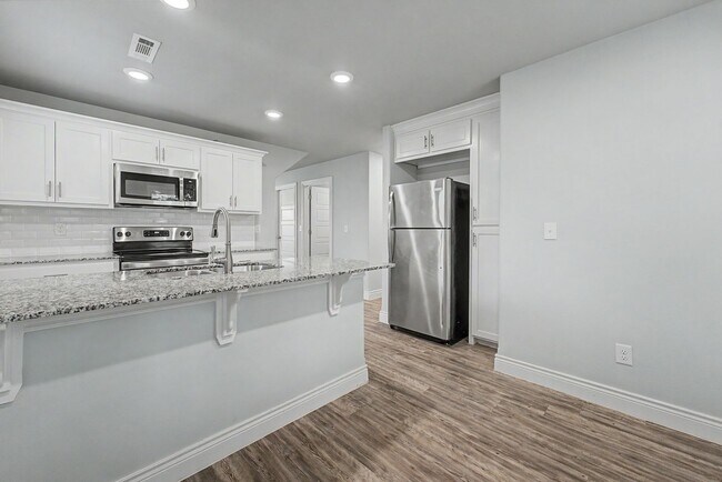 Building Photo - Awesome home with great location in Rogers
